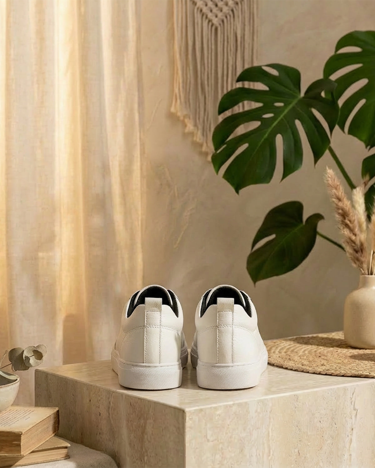 Black Camel White Sneakers 1901